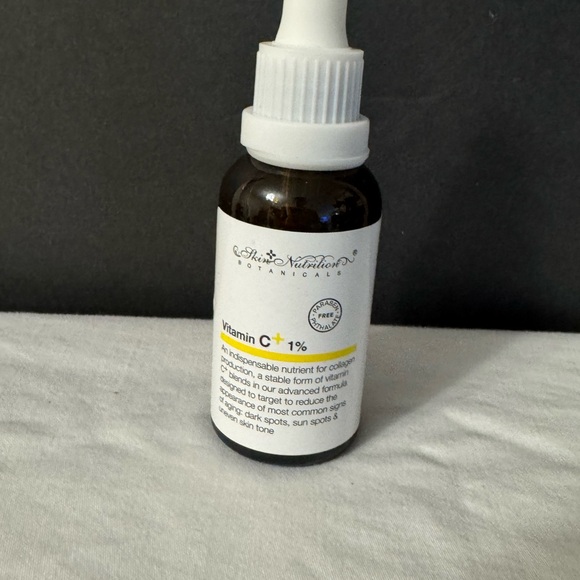 VITAMINS C SERUM - Picture 2 of 5